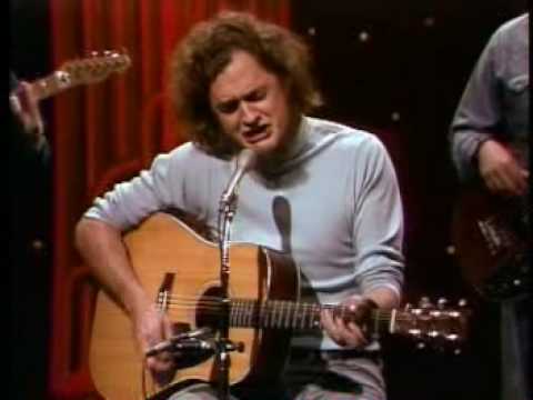 https://www.youtube.com/watch?v=Oxr7IPFWR_8::Harry Chapin - Song For Myself